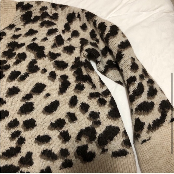 Leopard sweater - Picture 6 of 6